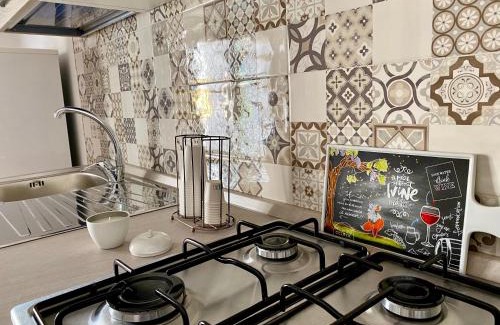 Sant'Antonio Abate Bed & Breakfast | Voce 'e notte