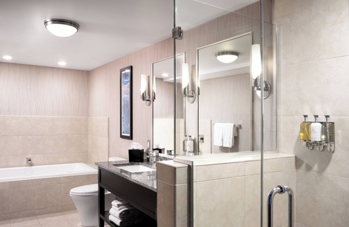 Columbia Hotel | voco, The Tiger Hotel, Columbia, MO by IHG