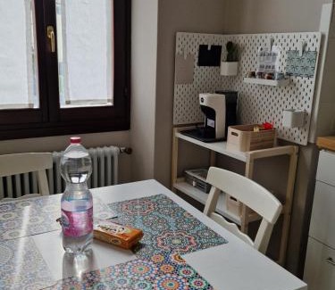 Torno Apartment | Voi da Noi Intero appartamento con parcheggio privato