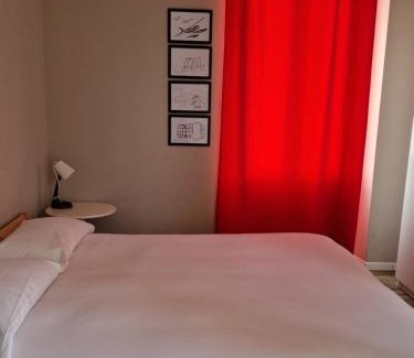 Torno Apartment | Voi da Noi Intero appartamento con parcheggio privato