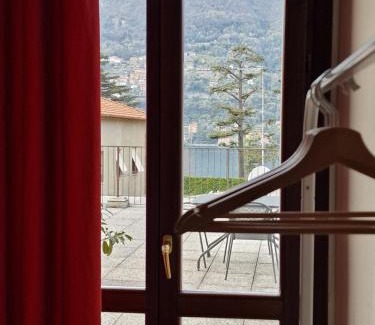 Torno Apartment | Voi da Noi Intero appartamento con parcheggio privato