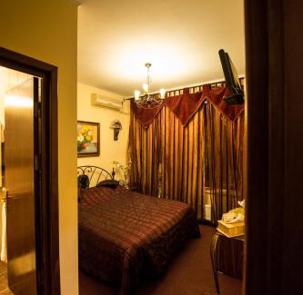 Old Town House | Voila Inn