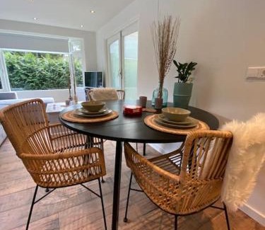Doornspijk Ski Chalet | Volledig opgeknapt Boschalet met Airco op de Veluwe