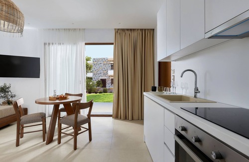Kato Gouves Apartment | Volta Suites and Villas