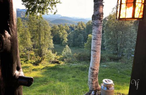 Evanger House | Voss Waterfalls - Norway Mountain Cabin & Traveller Award Winner!