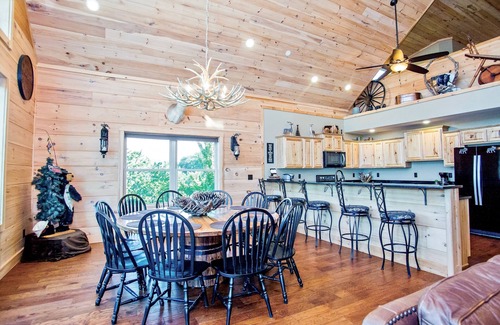 Frank Cabin | Voted "BEST VIEWS" - Private 6 Acres - High Demand Area! - Surrounded by Forest!