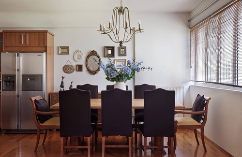 Vari-Voula-Vouliagmeni House | Voula Riviera Stylish Maisonette with Lush Garden, Near-Beach!