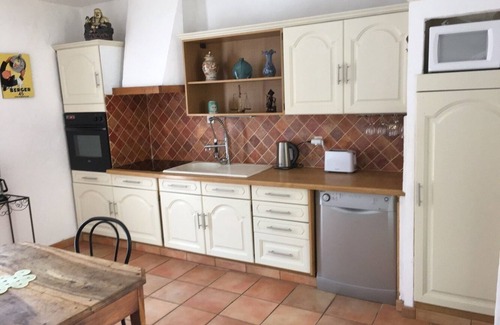 Aiglun House | Vous Serez Seuls Dans une Villa , 100 m2 en RDC Avec Piscine, Terrasses, Jardin
