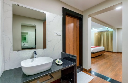 Vijayapura Hotel | VOV Hotels Vijayapura
