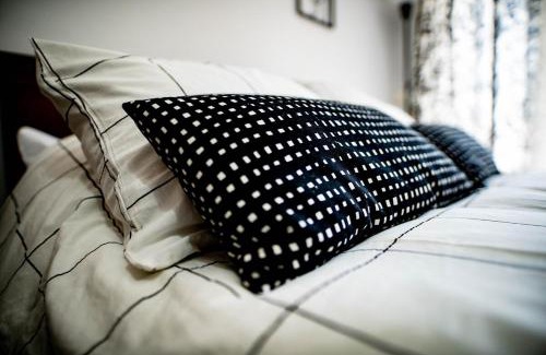 Thessaloniki Apartment | VPG Minimal Studios Traveller3