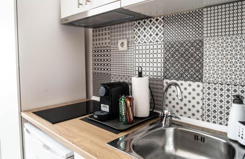 Thessaloniki Apartment | VPG Minimal Studios Traveller3