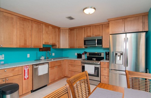 Marathon House | VR85 Sea La Vie | 2 Bed, 1 Bath