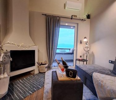 Aigio Apartment | Vrachos Suites