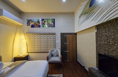 Vrindavan House | Vraj