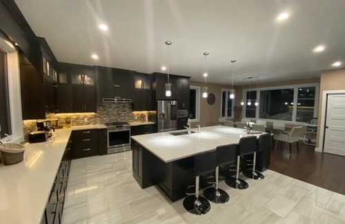 Sainte-Ann-des-Lacs Ski Chalet | Vrbo Property