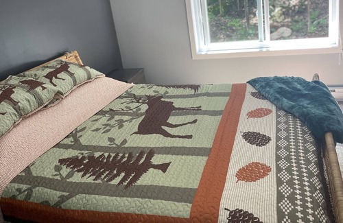 Amherst Cabin | Vrbo Property