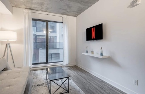 Cite Multimedia Apartment | Vrbo Property