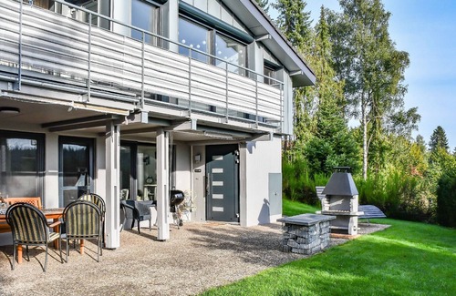 Schramberg Apartment | Vrbo Property