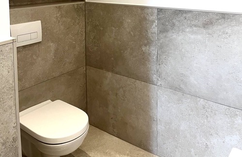 Varel Apartment | Vrbo Property