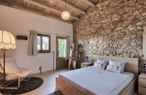 Arbucies Cottage | Vrbo Property