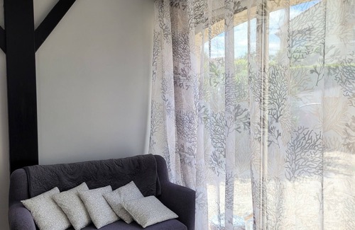 Florensac Apartment | Vrbo Property