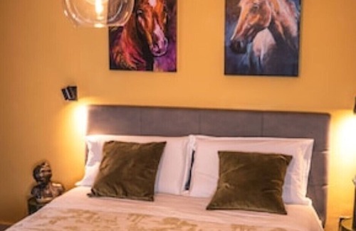 Caserta Apartment | Vrbo Property