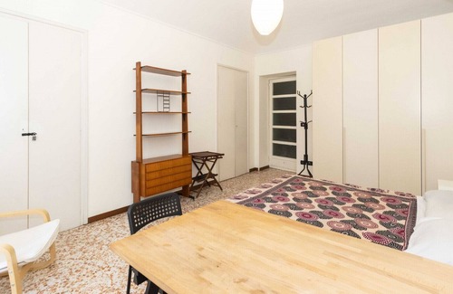 Vanchiglia Apartment | Vrbo Property