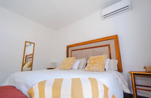 Luis Jimenez Figueroa Apartment | Vrbo Property