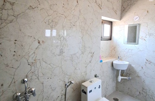 Banar Hotel | VRINDAVAN GARDEN & HOTEL