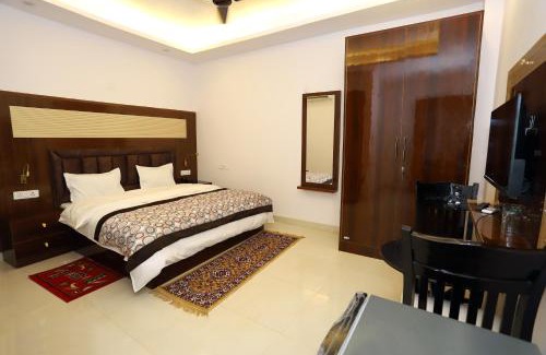 New Delhi Bed & Breakfast | VRINDAVAN GUEST HOUSE