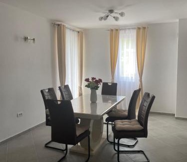 Prijevor Apartment | Vučićević apartmani