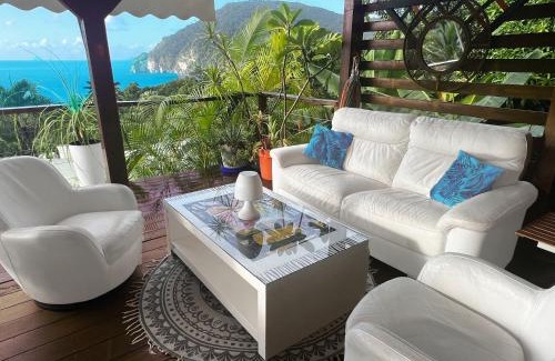 Deshaies Villa | Vue Mer/3Beds/Piscine/wifi/900 mètres de la plage