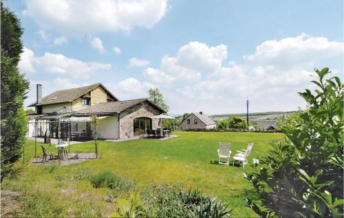 Somme-Leuze House | Vue Sur La Vallée