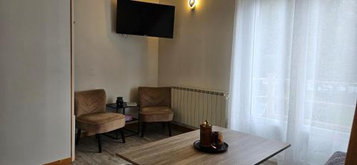 Premilhat Apartment | Vue sur le lac