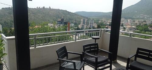 Sutomore Apartment | VuJo