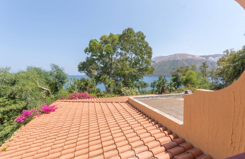 Vulcanello House | Vulcano Blu Residence