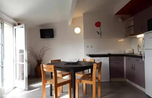 Lussan Apartment | VVF Gers Gascony - 3 Rooms 7 People 1 baby