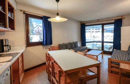 Lelex Apartment | VVF Les Monts Jura - 3 Room Apartment 7 People 1 Baby Balcony - La Résidence