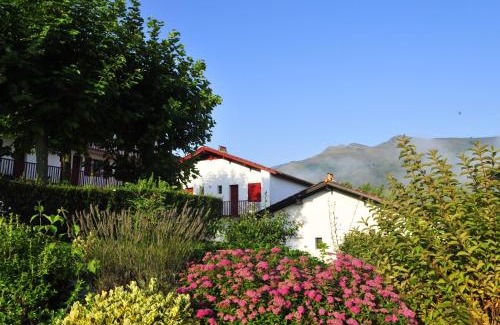 Sare Resort | VVF Pays Basque Sare La Rhune