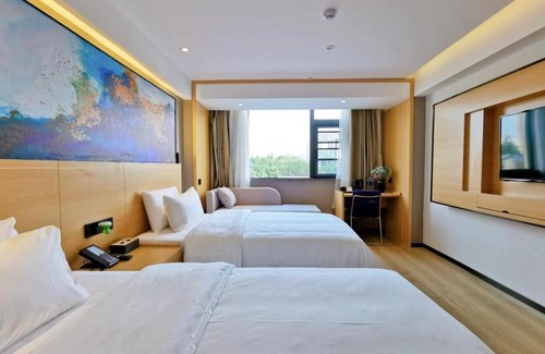 Yingdong District Hotel | VX Hotel Fuyang Railway Station East Beijing Road