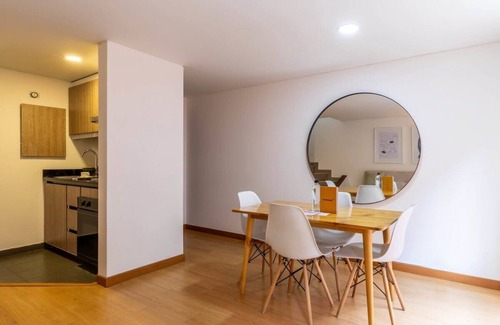 Chico Reservado Apartment | w* | Comfortable Duplex in Parque 93