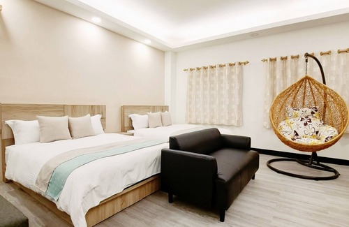 West Central District Bed & Breakfast | W Cube