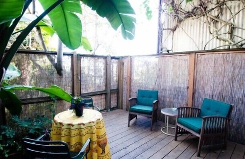 Castro District Apartment | w/Deck Near The Castro! Business-Friendly 2BR Charmer