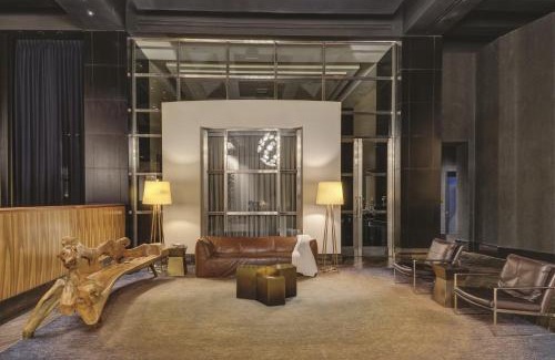 Las Vegas Strip Resort | W Las Vegas