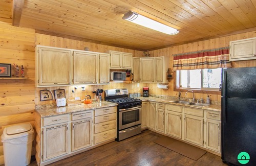 Monticello Cabin | W-W: Long View "Safari" Cabin Overlooking Canyon!