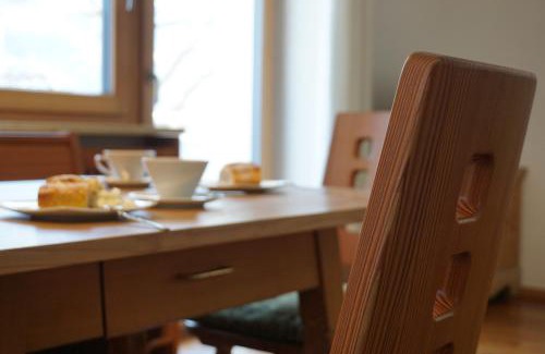 Silandro Apartment | Waalhof Ferienwohnung Apfelblüte