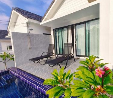 Thong Krut Villa | Waan Samui Pool Villa