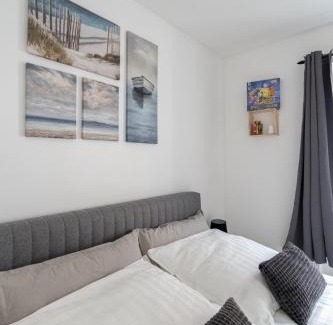 Mautern an der Donau Apartment | Wachau Oasis - Elegance with a Private Terrace