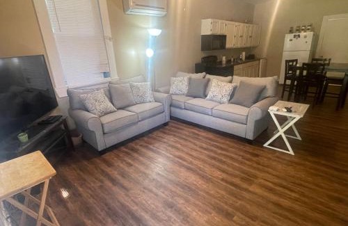 Landon Branch House | Waco Charm A Petite Guesthouse Getaway