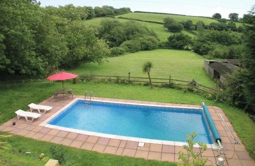 Ivybridge House | Wadadli Lodge